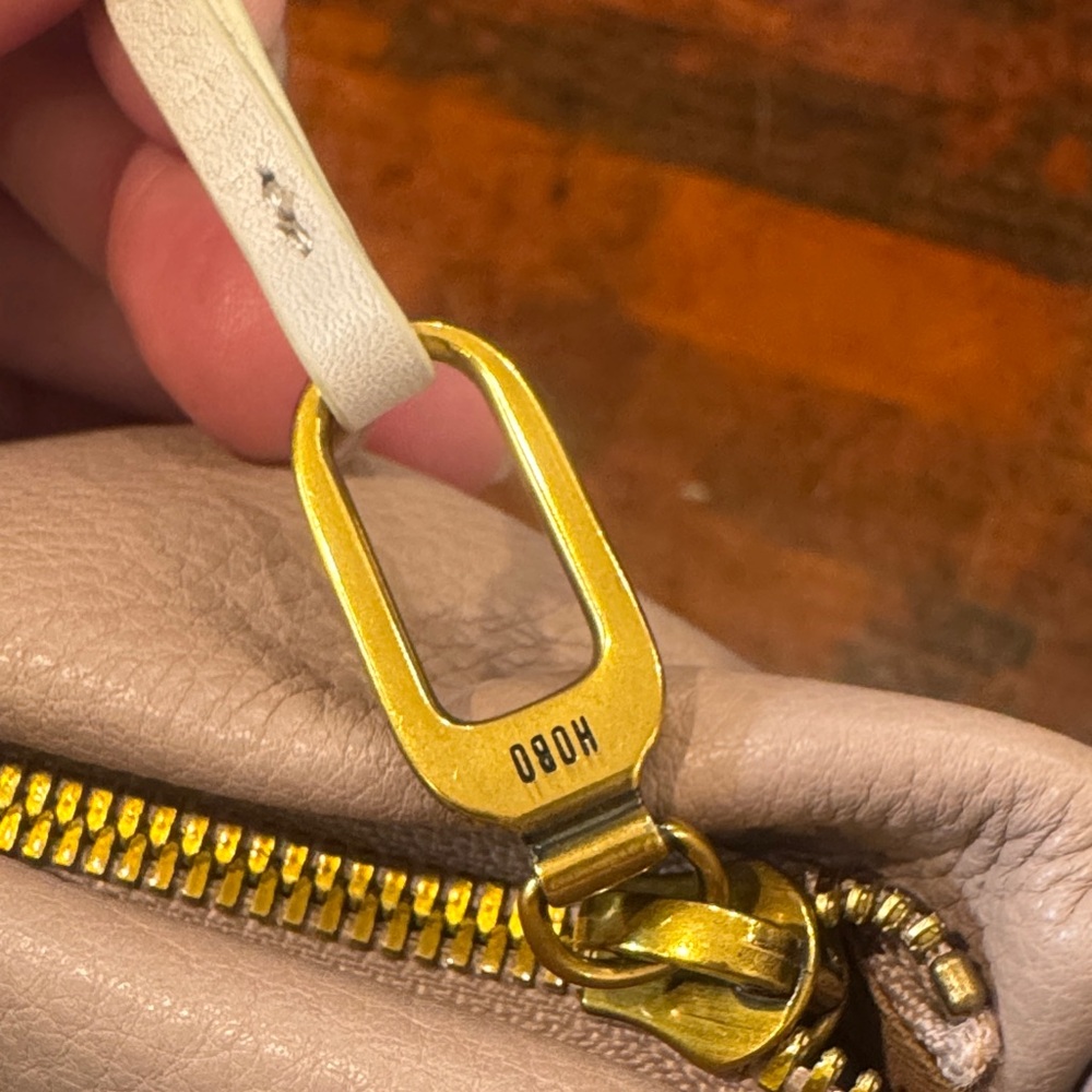 NWT HOBO Pink and Cream Women's Bag (CLSH) - Picture 5 of 16